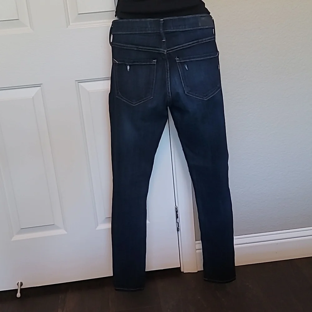 Express Mid Rise Legging - Picture 2 of 3